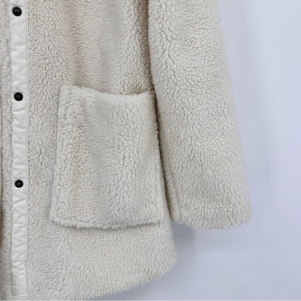 GAP cozy sherpa